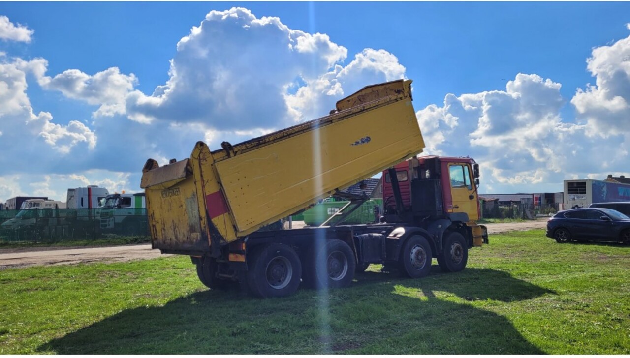 MAN 41.364 EURO 2 8X4 TIPPER SPRING/SPRING MANUAL GEARBOX - Camião basculante: foto 2 MAN 41.364 EURO 2 8X4 TIPPER SPRING/SPRING MANUAL GEARBOX - Camião basculante: foto 2