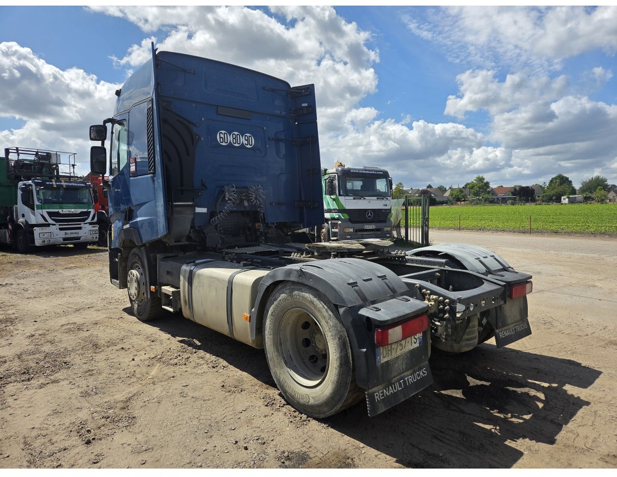 Renault T 460 4X2 Tractor Unit Retarder Hydraulic - Tractor: foto 3 Renault T 460 4X2 Tractor Unit Retarder Hydraulic - Tractor: foto 3