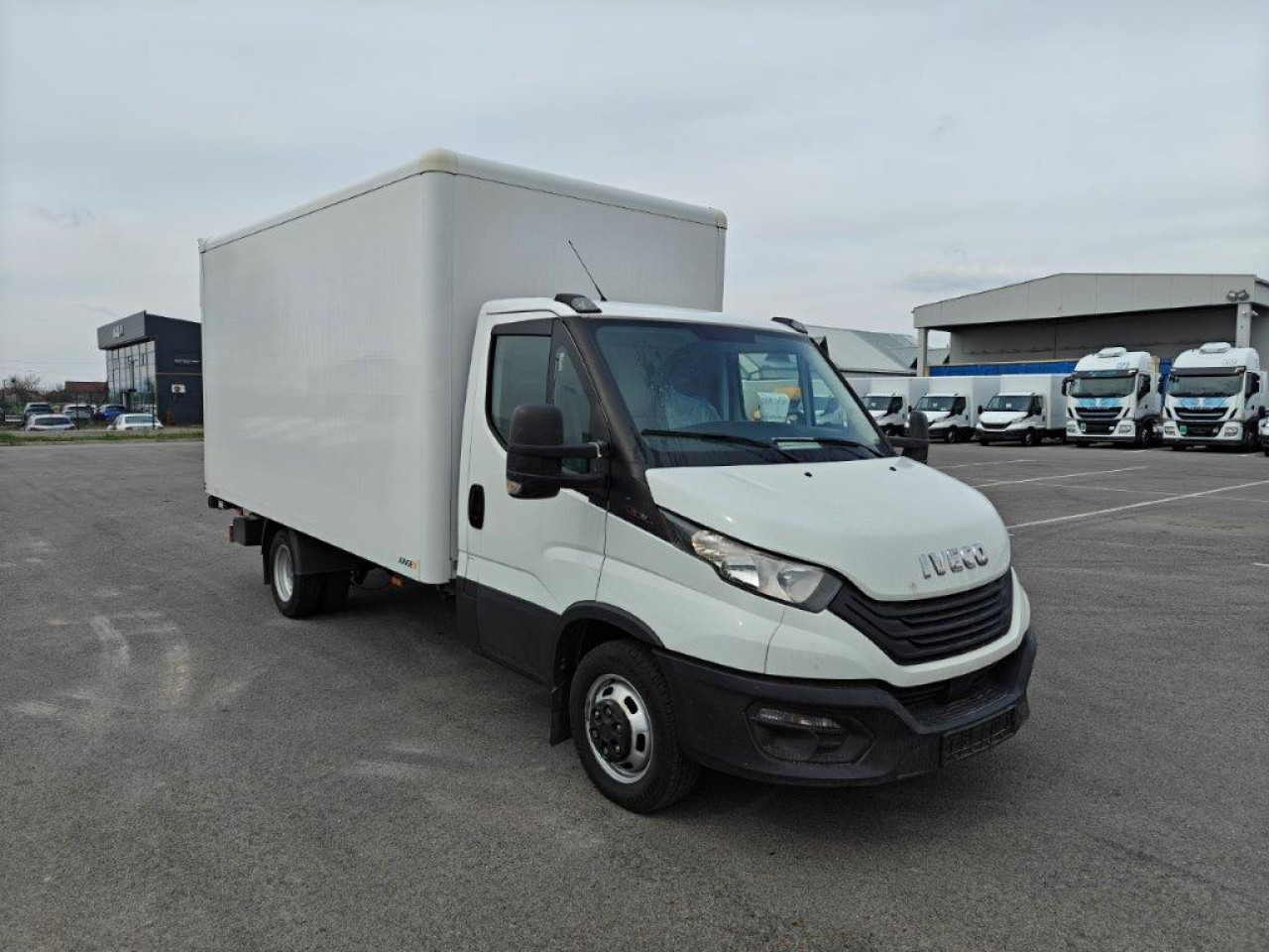 Furgão IVECO Daily 35C16H: foto 8