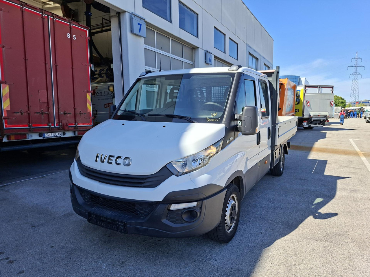 IVECO Daily 35S12 - Furgão, Carrinha cabine dupla: foto 1 IVECO Daily 35S12 - Furgão, Carrinha cabine dupla: foto 1