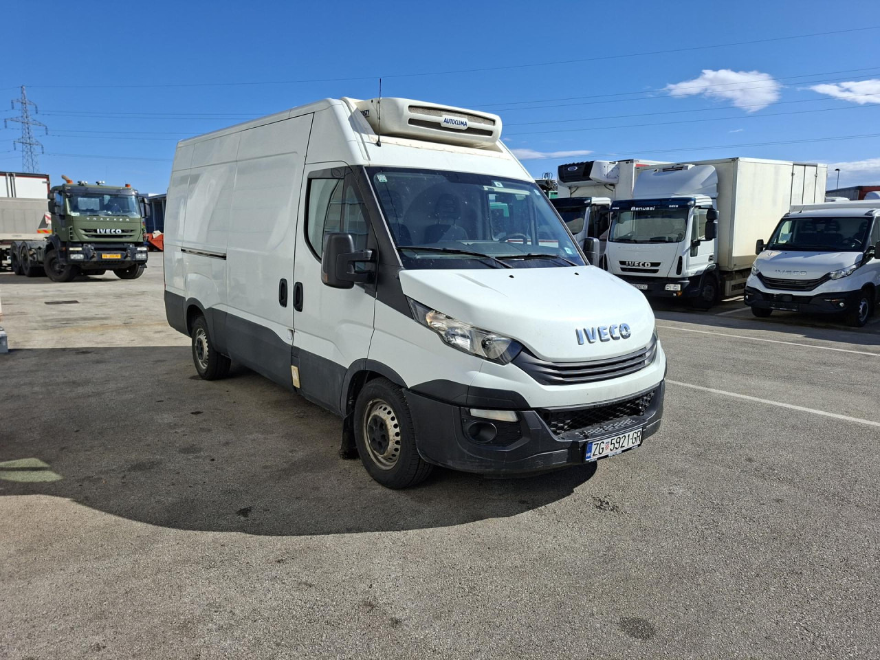 IVECO Daily 35S14V - Carrinha frigorífica: foto 2 IVECO Daily 35S14V - Carrinha frigorífica: foto 2