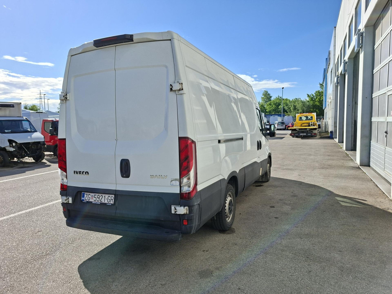 IVECO Daily 35S14V - Carrinha frigorífica: foto 3 IVECO Daily 35S14V - Carrinha frigorífica: foto 3