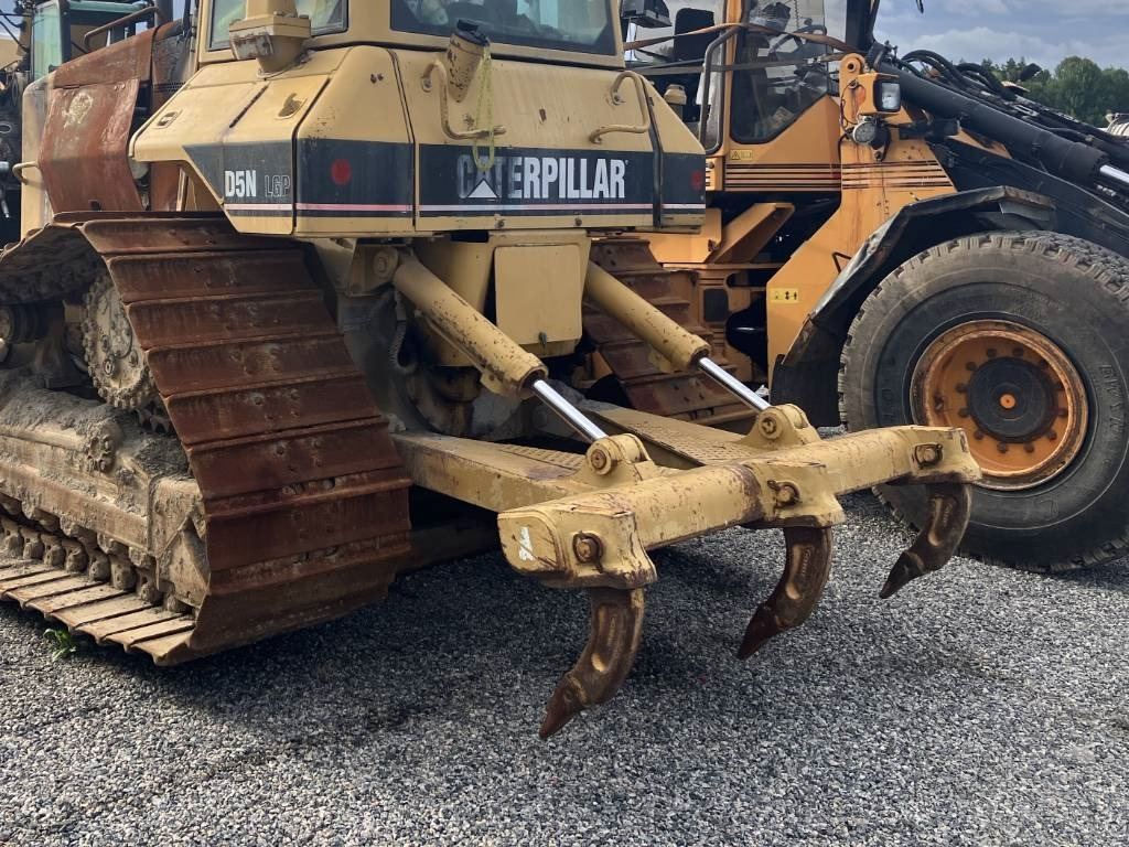CAT D5N ripper - Escarificador por Máquina de construção: foto 4 CAT D5N ripper - Escarificador por Máquina de construção: foto 4