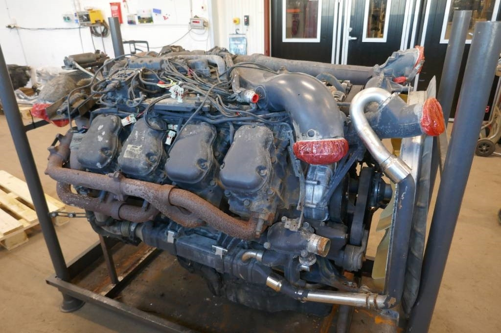 Motor DC16 102/580hp Scania R-serie - Motor por Camião: foto 2 Motor DC16 102/580hp Scania R-serie - Motor por Camião: foto 2