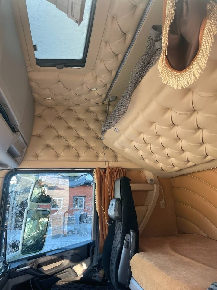 Scania R-serie Nextgen Knappstoppad inredning CR20 Hög - Cabine por Camião: foto 1 Scania R-serie Nextgen Knappstoppad inredning CR20 Hög - Cabine por Camião: foto 1