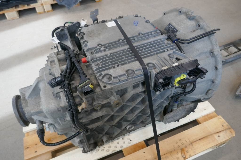 Volvo FE 250 - Caixa de velocidade por Camião: foto 2 Volvo FE 250 - Caixa de velocidade por Camião: foto 2