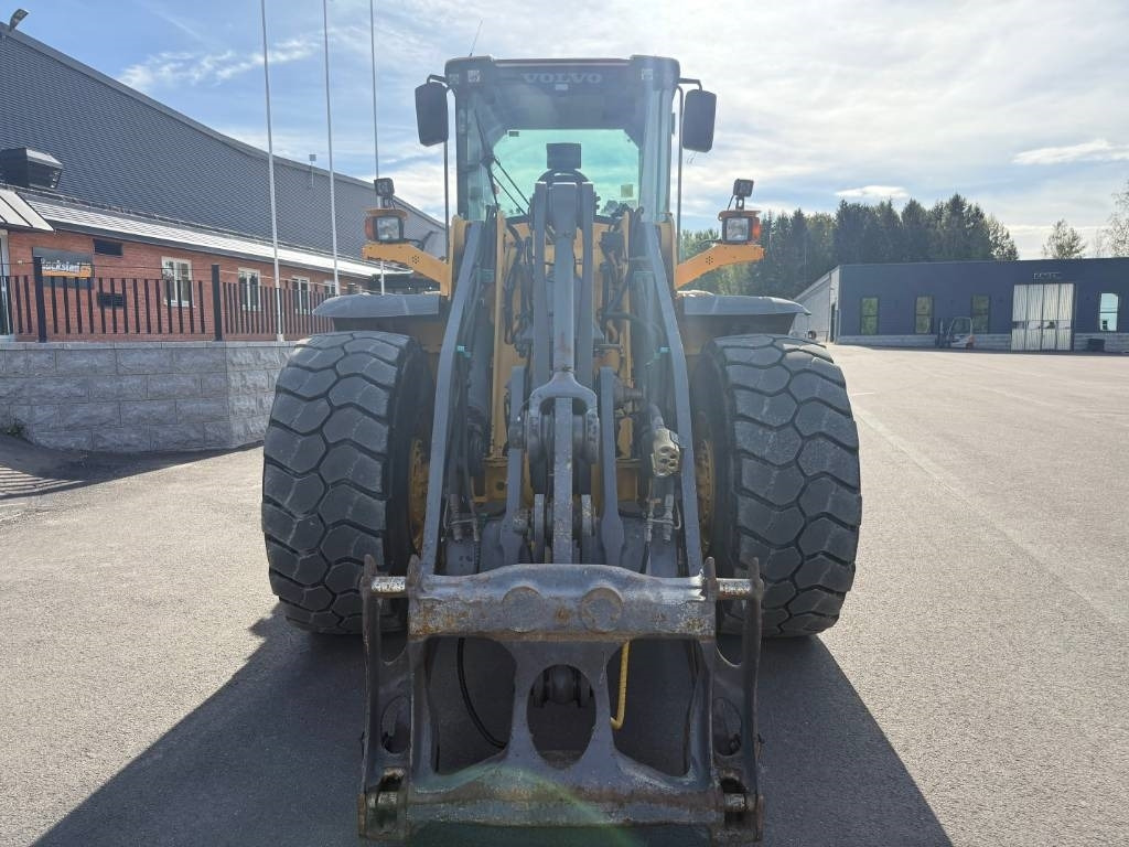 Volvo L 120 F - Pá carregadora de rodas: foto 5 Volvo L 120 F - Pá carregadora de rodas: foto 5