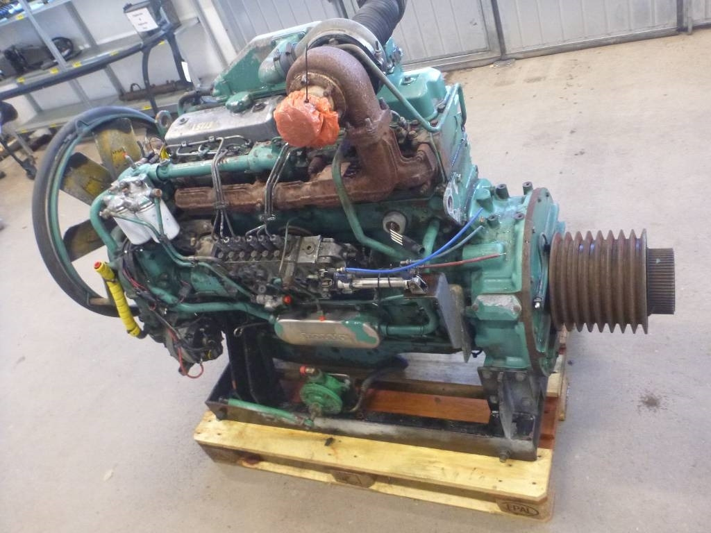 Volvo Penta TID71A - Motor por Camião: foto 1 Volvo Penta TID71A - Motor por Camião: foto 1