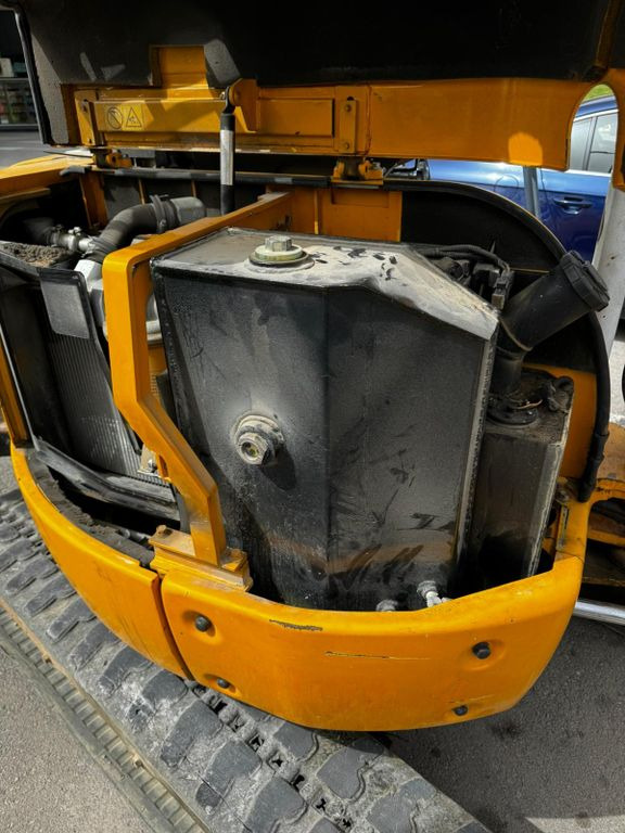 IHI 25VX3, 2.5ton, SWISS Machine IHI 25VX3, 2.5ton, SWISS Machine - Mini escavadeira: foto 5 IHI 25VX3, 2.5ton, SWISS Machine IHI 25VX3, 2.5ton, SWISS Machine - Mini escavadeira: foto 5