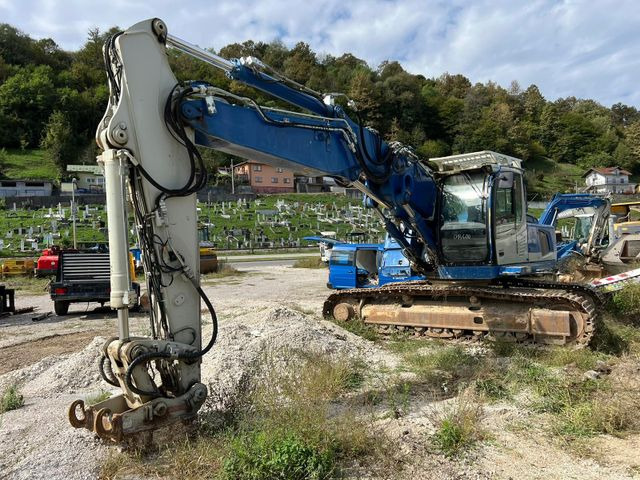 Liebherr R926 LC Litronic, Oil Quick Liebherr R926 LC Litronic, Oil Quick - Escavadora de rastos: foto 1 Liebherr R926 LC Litronic, Oil Quick Liebherr R926 LC Litronic, Oil Quick - Escavadora de rastos: foto 1