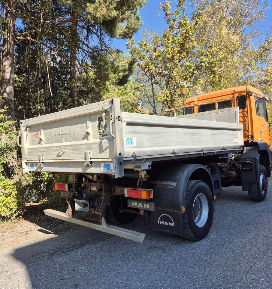 MAN 18.313 FAK 4x4, E3, ohne Kran - Camião basculante: foto 4 MAN 18.313 FAK 4x4, E3, ohne Kran - Camião basculante: foto 4