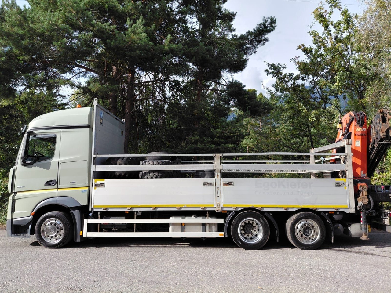 Mercedes-Benz Actros 2545 6x2, E6, Retarder, Effer 265/6S - Camião grua: foto 3 Mercedes-Benz Actros 2545 6x2, E6, Retarder, Effer 265/6S - Camião grua: foto 3
