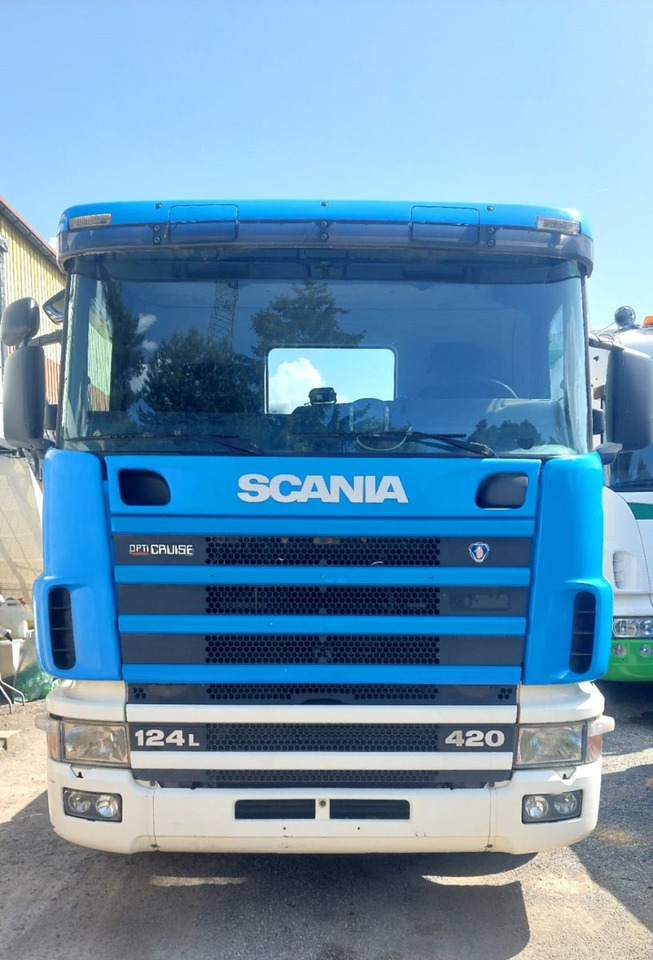 Scania R124LB 420 4x2, Euro 3 - Camião chassi: foto 2 Scania R124LB 420 4x2, Euro 3 - Camião chassi: foto 2