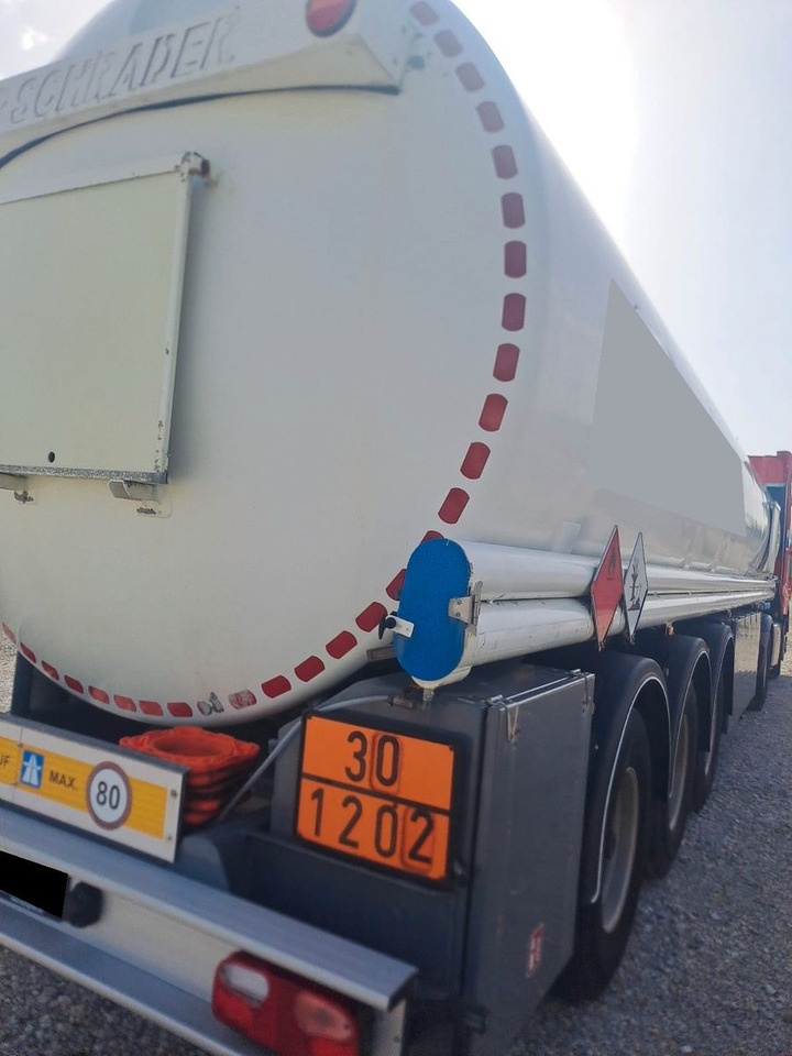 Schrader ADR, Treibstoff Diesel/Benzin, 4 Kammern, Sening Schrader ADR, Treibstoff Diesel/Benzin, 4 Kammern, Sening - Semirreboque tanque: foto 1 Schrader ADR, Treibstoff Diesel/Benzin, 4 Kammern, Sening Schrader ADR, Treibstoff Diesel/Benzin, 4 Kammern, Sening - Semirreboque tanque: foto 1