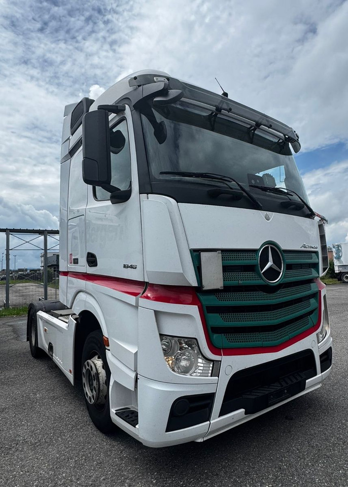 Mercedes-Benz Actros 1846 4x2, E6, Retarder, 2X - Tractor: foto 2 Mercedes-Benz Actros 1846 4x2, E6, Retarder, 2X - Tractor: foto 2