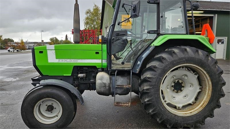 Deutz-fahr DX 3.90 - Trator: foto 3 Deutz-fahr DX 3.90 - Trator: foto 3