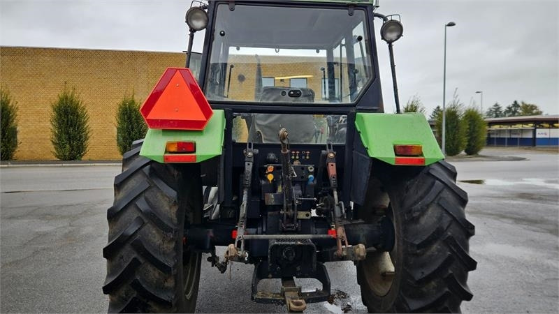 Deutz-fahr DX 3.90 - Trator: foto 5 Deutz-fahr DX 3.90 - Trator: foto 5