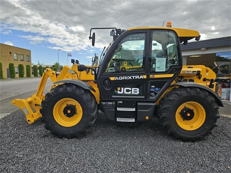 JCB 542-70 AGRI XTRA Centralsmøring - Empilhador telescópico: foto 3 JCB 542-70 AGRI XTRA Centralsmøring - Empilhador telescópico: foto 3