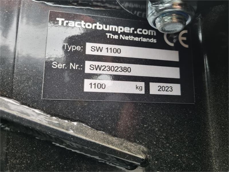 Tractor Bumper 1100 - Contrapeso por Máquina agrícola: foto 4 Tractor Bumper 1100 - Contrapeso por Máquina agrícola: foto 4