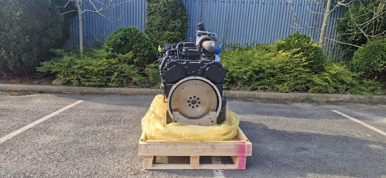 Cummins QSB 6.7 engine unused 6 cylinder CM2450 ECU - Motor por Máquina de construção: foto 5 Cummins QSB 6.7 engine unused 6 cylinder CM2450 ECU - Motor por Máquina de construção: foto 5