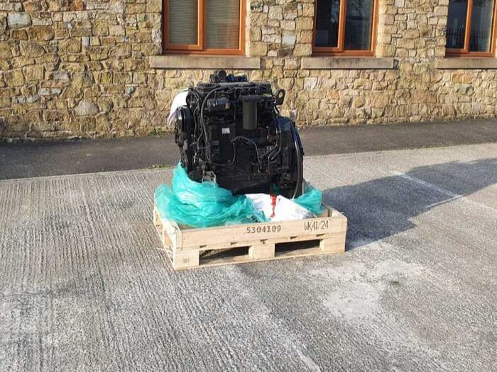 Cummins QSB4.5 Engine 104 kW - Motor por Máquina de construção: foto 2 Cummins QSB4.5 Engine 104 kW - Motor por Máquina de construção: foto 2