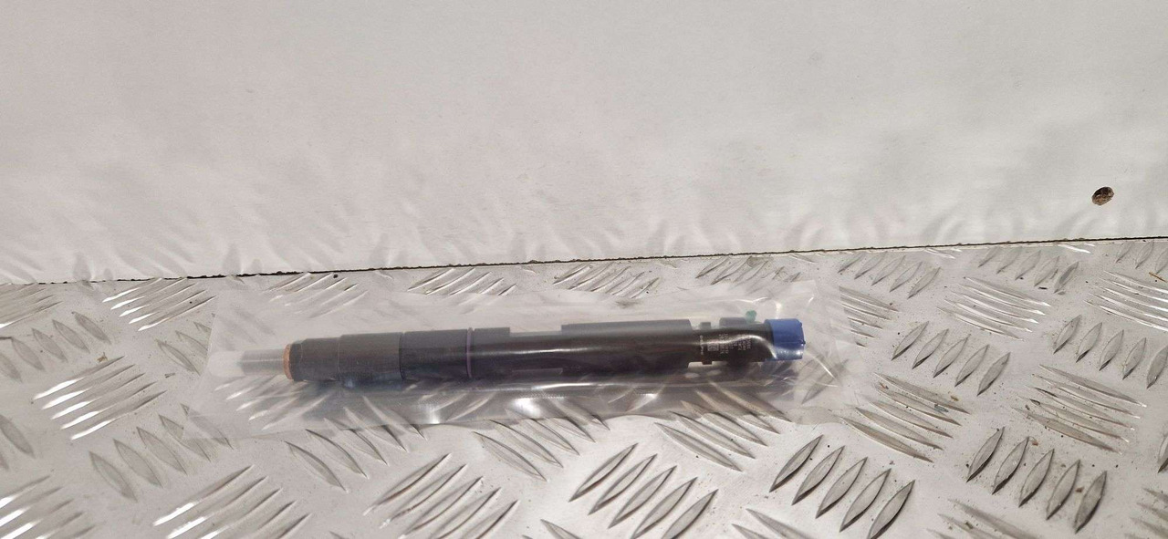 JCB 320/06827 fuel injector Delphi injector 28229876 68kw – 93kw - Motor e peças por Máquina de construção: foto 2 JCB 320/06827 fuel injector Delphi injector 28229876 68kw – 93kw - Motor e peças por Máquina de construção: foto 2