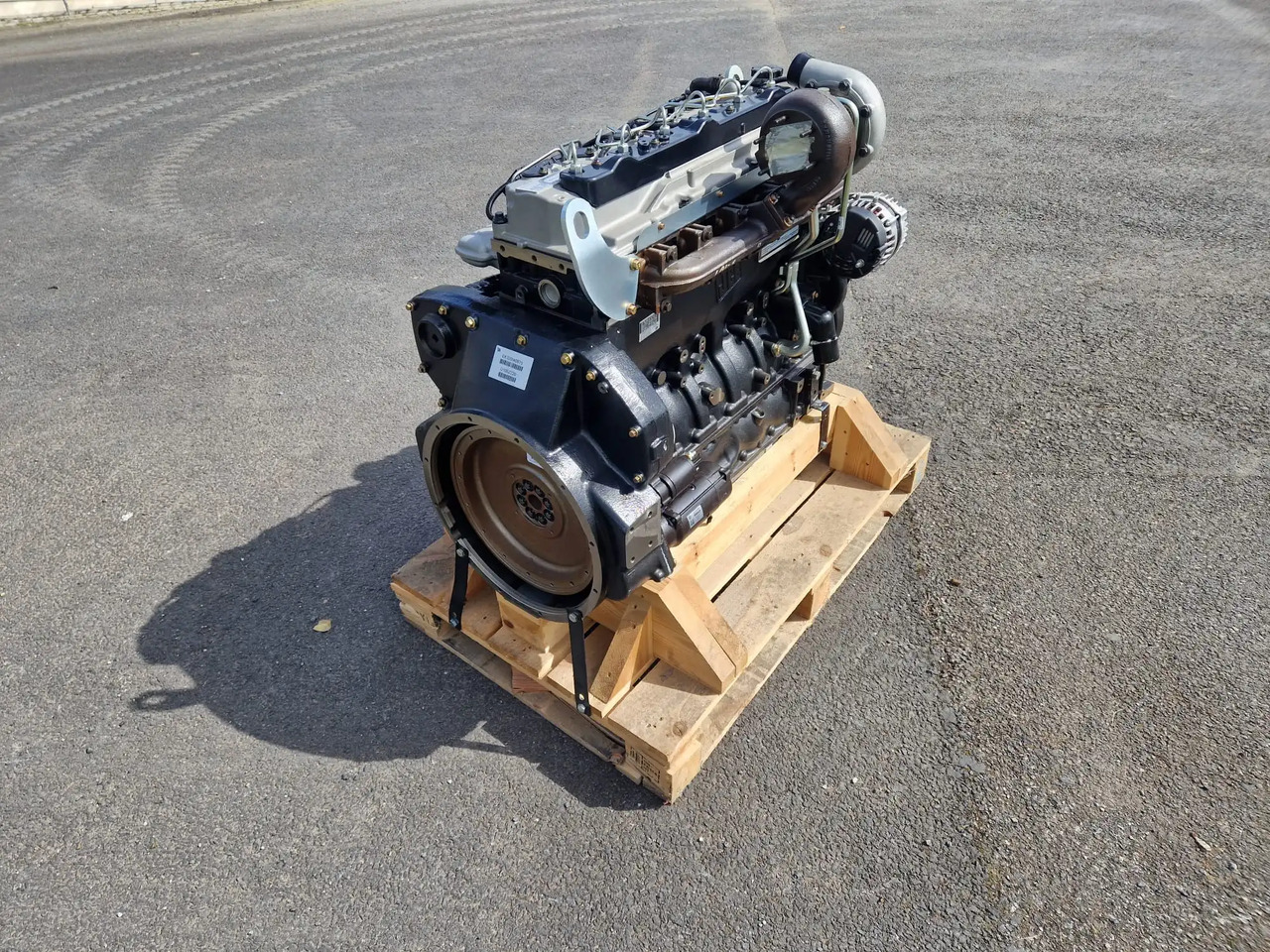 JCB 672 engine 320/40970 Tier 2 - Motor por Máquina de construção: foto 3 JCB 672 engine 320/40970 Tier 2 - Motor por Máquina de construção: foto 3