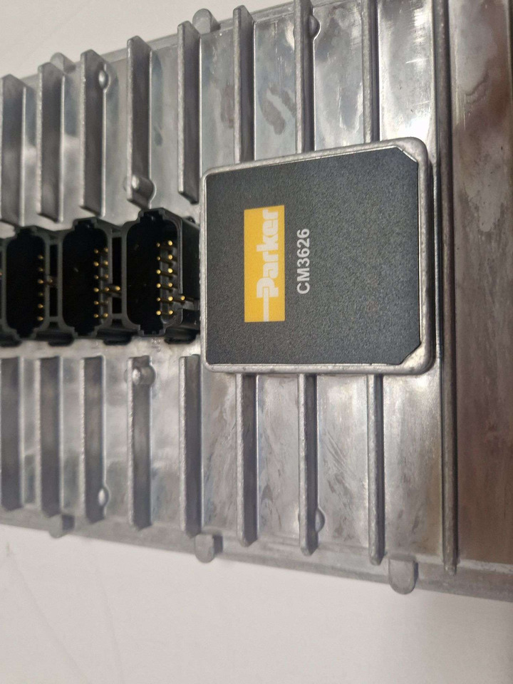JCB ECU unit 728/D2287 PARKER CM3626 ECU unit - Motor e peças por Máquina de construção: foto 2 JCB ECU unit 728/D2287 PARKER CM3626 ECU unit - Motor e peças por Máquina de construção: foto 2