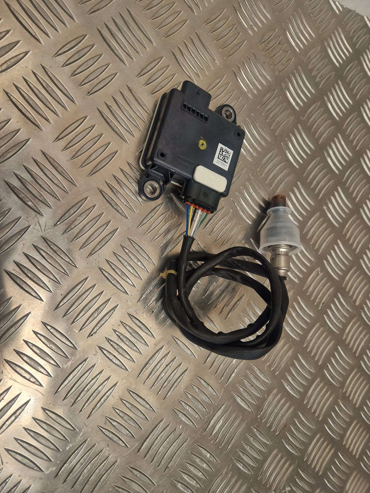 JCB nitrous oxide sensor 320/A9086 Bosch 12v - Motor e peças por Máquina de construção: foto 2 JCB nitrous oxide sensor 320/A9086 Bosch 12v - Motor e peças por Máquina de construção: foto 2