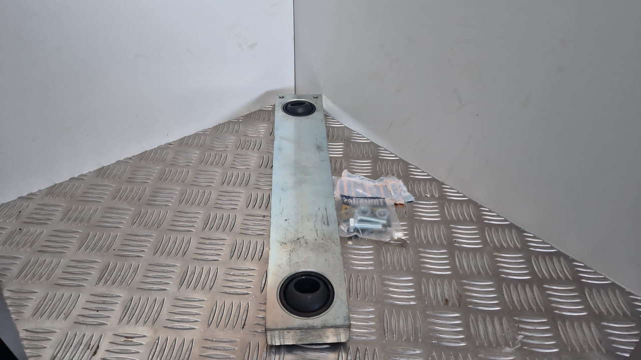 Thwaites kinglink bar T52796 - Motor e peças por Máquina de construção: foto 2 Thwaites kinglink bar T52796 - Motor e peças por Máquina de construção: foto 2