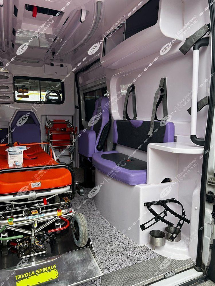 FIAT FIAT 290 DUCATO - Ambulância: foto 4 FIAT FIAT 290 DUCATO - Ambulância: foto 4