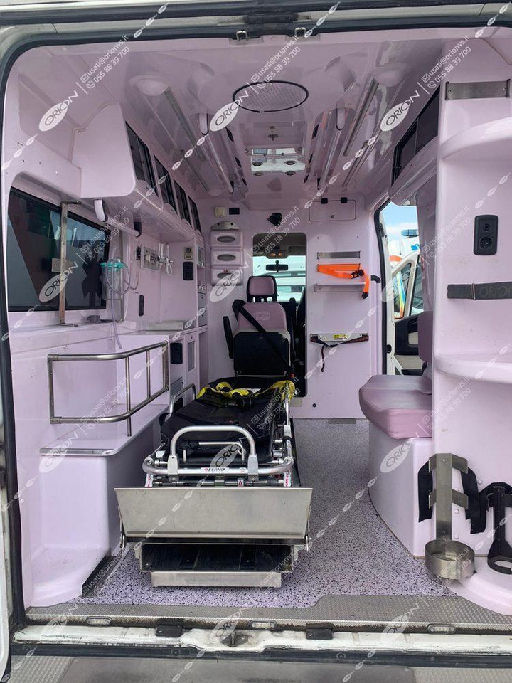 ORION FIAT 250 DUCATO - Ambulância: foto 5 ORION FIAT 250 DUCATO - Ambulância: foto 5