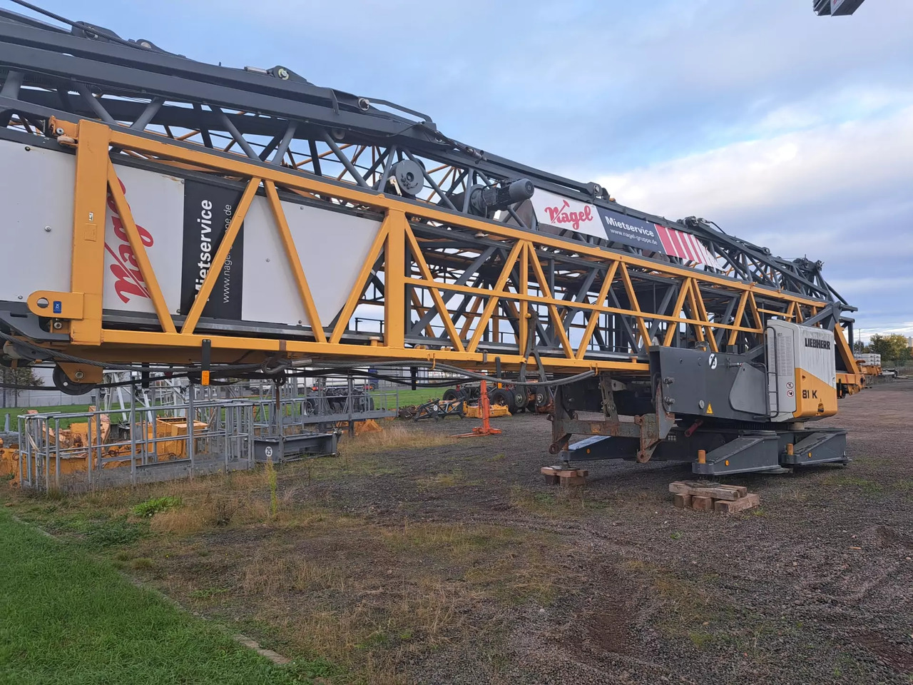 2013 Liebherr 81 K - Grua automontante: foto 3 2013 Liebherr 81 K - Grua automontante: foto 3