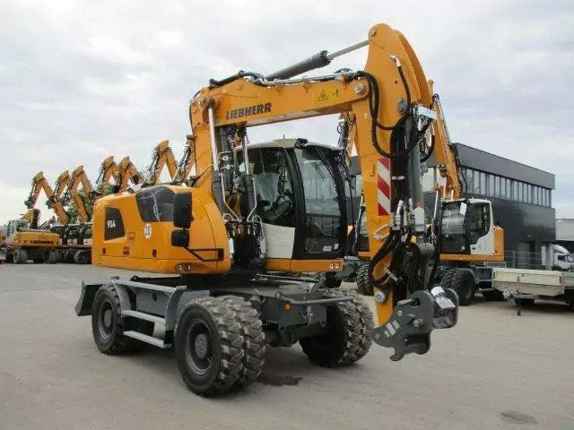 2023 Liebherr A 914 Litronic G6.0-D - Escavadeira de rodas: foto 2 2023 Liebherr A 914 Litronic G6.0-D - Escavadeira de rodas: foto 2