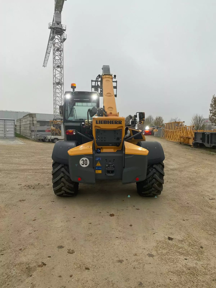 2023 Liebherr T 46-7s - Empilhador telescópico: foto 5 2023 Liebherr T 46-7s - Empilhador telescópico: foto 5