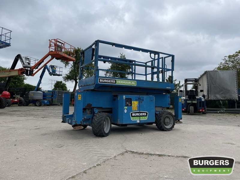 Genie GS-3369 RT - Plataforma de Tijera/ Plataforma de tesoura: foto 4 Genie GS-3369 RT - Plataforma de Tijera/ Plataforma de tesoura: foto 4