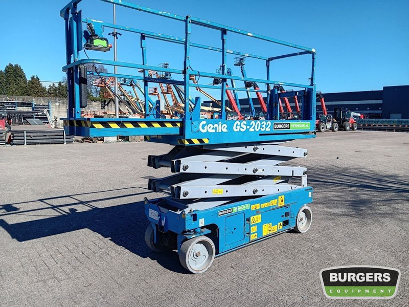 Genie GS2032 - Plataforma de Tijera/ Plataforma de tesoura: foto 3 Genie GS2032 - Plataforma de Tijera/ Plataforma de tesoura: foto 3