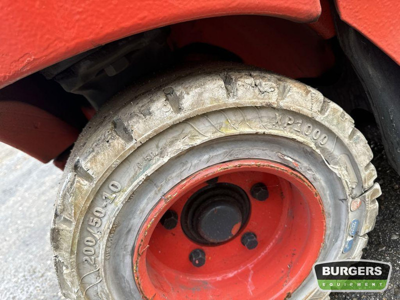 Linde E30H-01 600 - Empilhadeira elétrica: foto 5 Linde E30H-01 600 - Empilhadeira elétrica: foto 5