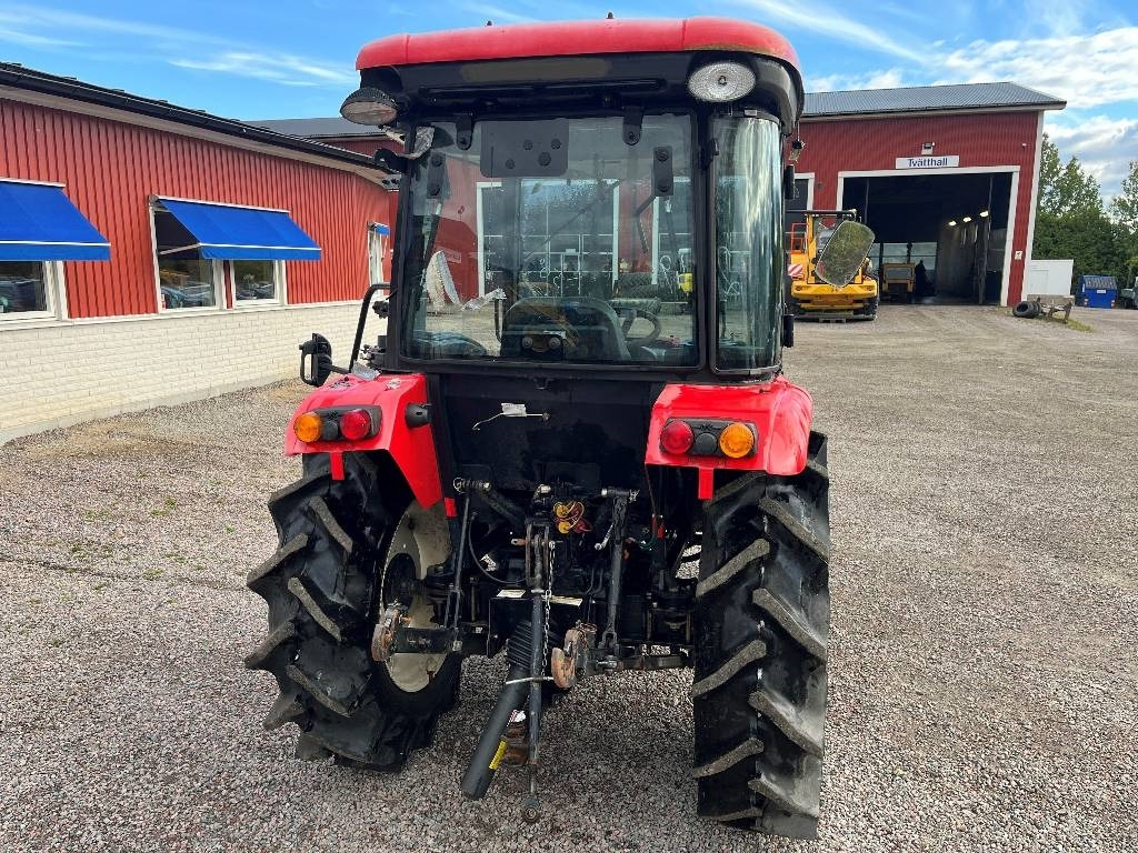 Branson 5025 C Dismantled. Only spare parts - Trator: foto 2 Branson 5025 C Dismantled. Only spare parts - Trator: foto 2