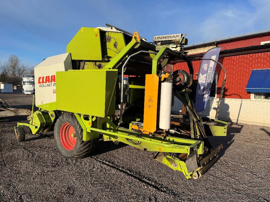 Claas Rollant 255 RC - Enfardadeira de fardos redondos: foto 2 Claas Rollant 255 RC - Enfardadeira de fardos redondos: foto 2