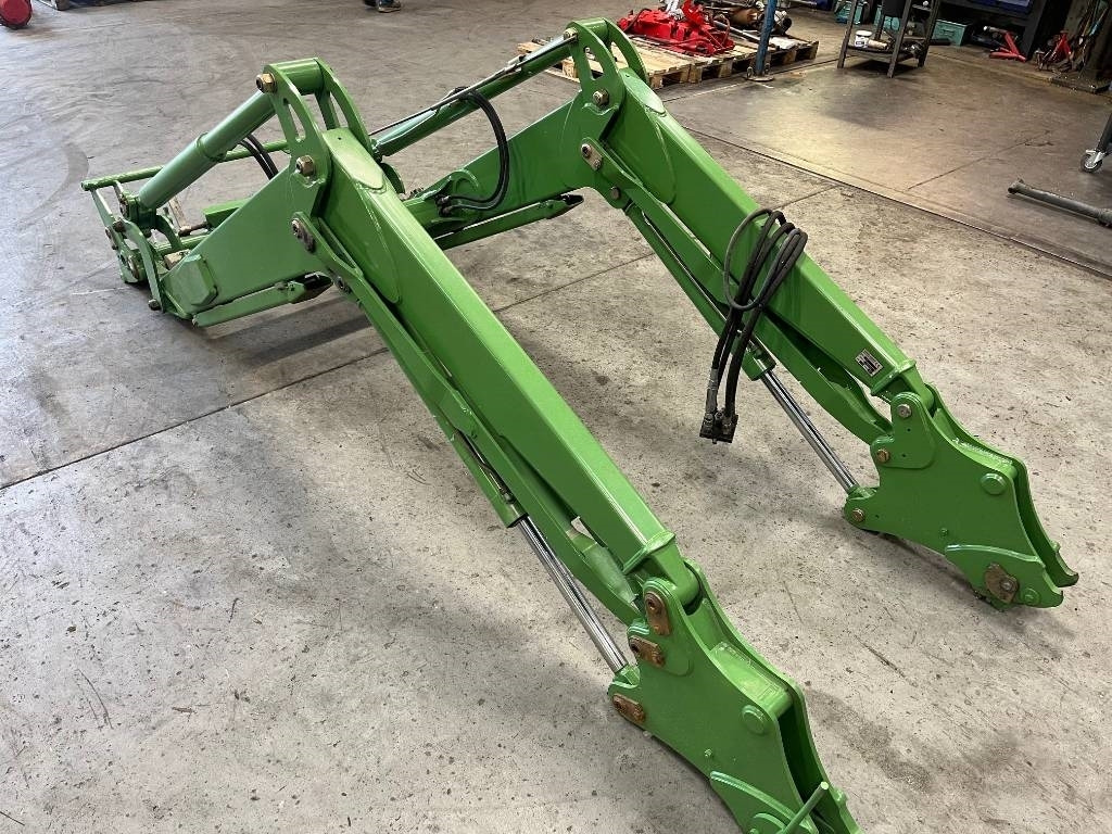 Lastare / Loader Fendt Agco 4X80 till Fendt 415 Va - Carregador frontal para o trator: foto 2 Lastare / Loader Fendt Agco 4X80 till Fendt 415 Va - Carregador frontal para o trator: foto 2