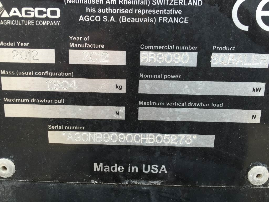 New Holland BB9090 Damaged / Skadad - Enfardadeira de fardos quadrados: foto 2 New Holland BB9090 Damaged / Skadad - Enfardadeira de fardos quadrados: foto 2