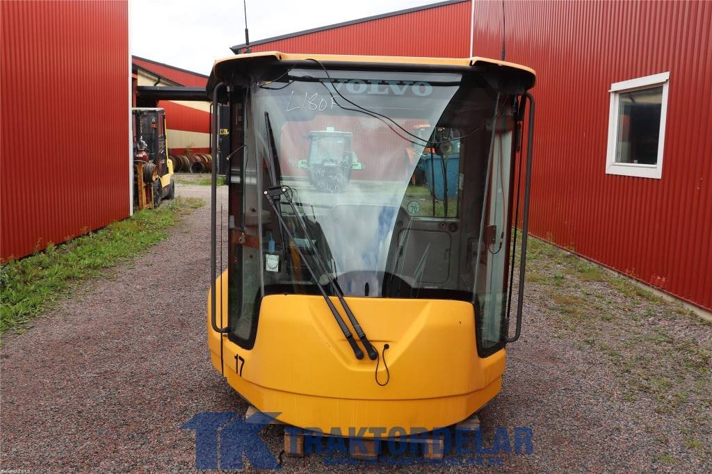Volvo L 180 F  - Cabine por Máquina de construção: foto 1 Volvo L 180 F  - Cabine por Máquina de construção: foto 1