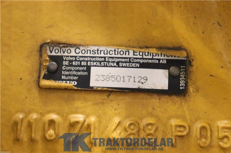 Volvo L 70 D Framvagn - Eixo e peças por Máquina de construção: foto 3 Volvo L 70 D Framvagn - Eixo e peças por Máquina de construção: foto 3