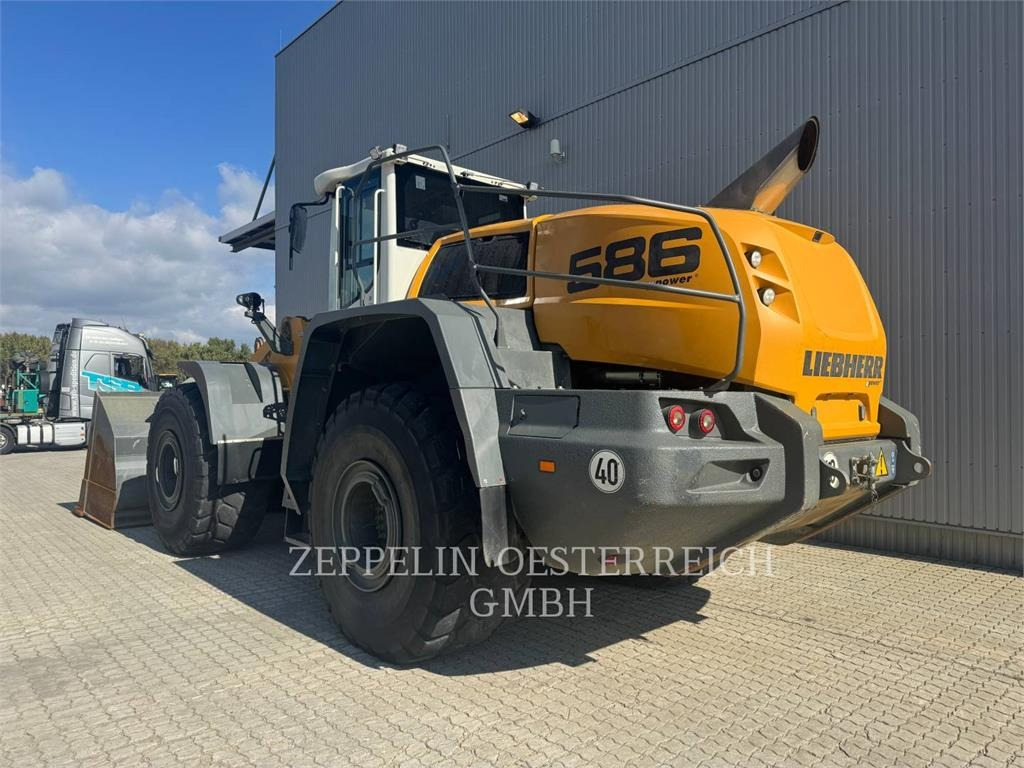 Liebherr L586 - Pá carregadora de rodas: foto 4 Liebherr L586 - Pá carregadora de rodas: foto 4
