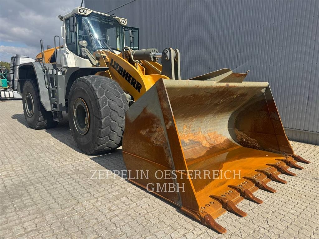 Liebherr L586 - Pá carregadora de rodas: foto 2 Liebherr L586 - Pá carregadora de rodas: foto 2