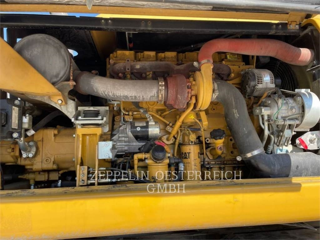 Máquina de outro CAT M316D: foto 7