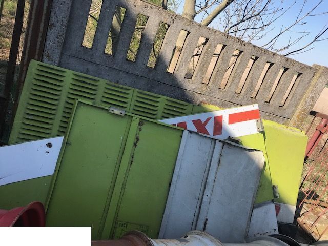 Claas Dominator - Osłony Blachy - Carroceria e exterior por Ceifeira debulhadora: foto 4 Claas Dominator - Osłony Blachy - Carroceria e exterior por Ceifeira debulhadora: foto 4