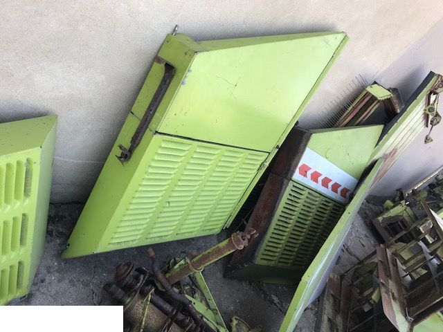 Claas Dominator - Osłony Blachy - Carroceria e exterior por Ceifeira debulhadora: foto 1 Claas Dominator - Osłony Blachy - Carroceria e exterior por Ceifeira debulhadora: foto 1