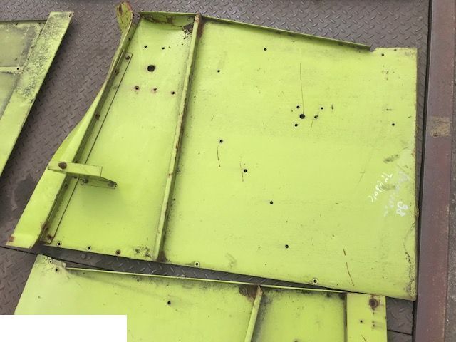 Claas Dominator - Osłony Tylne - Carroceria e exterior por Ceifeira debulhadora: foto 1 Claas Dominator - Osłony Tylne - Carroceria e exterior por Ceifeira debulhadora: foto 1